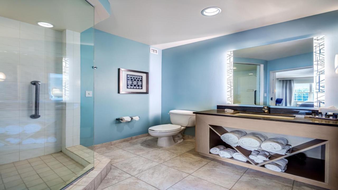 Hotel Indigo Jacksonville-Deerwood Park By Ihg Εξωτερικό φωτογραφία