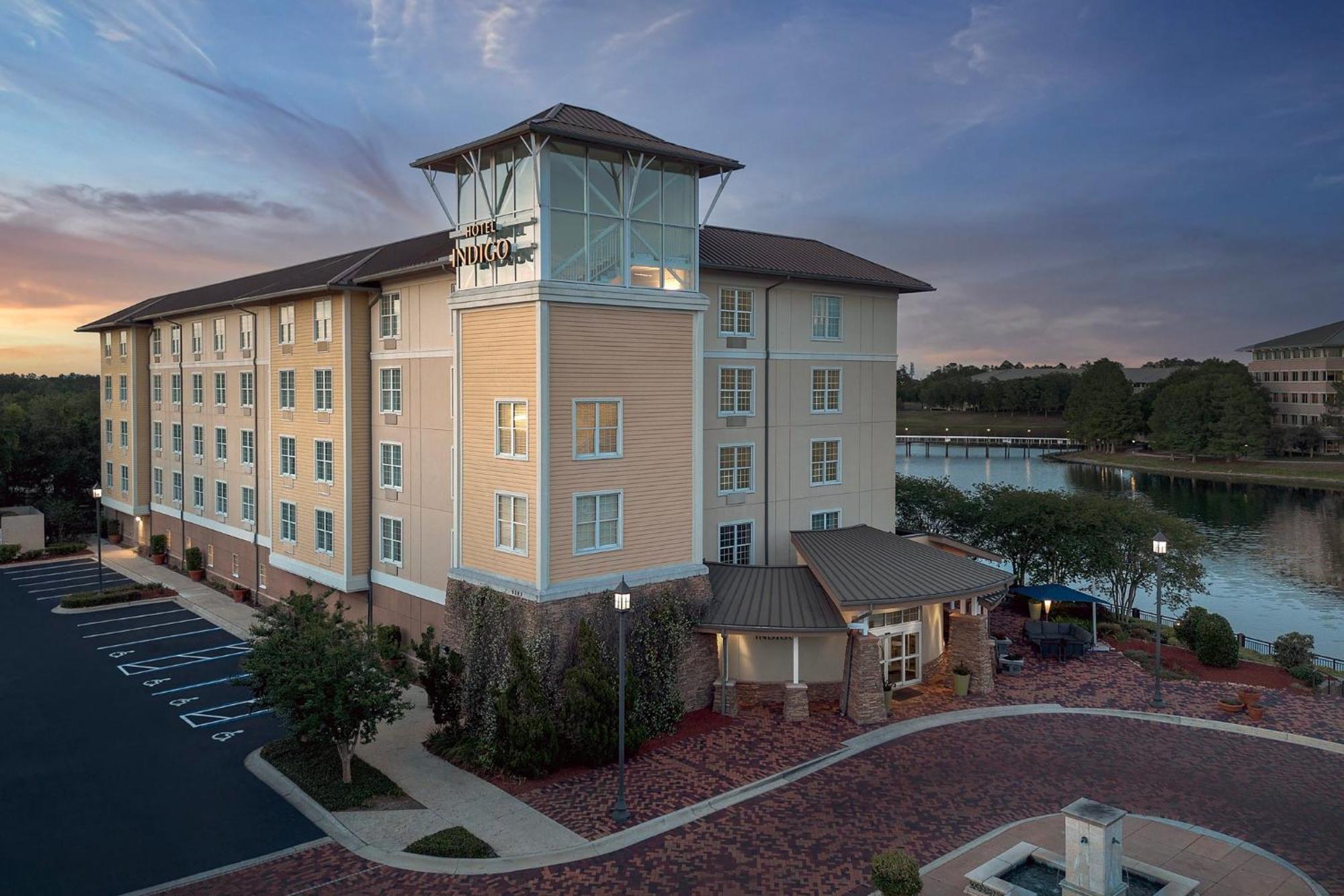 Hotel Indigo Jacksonville-Deerwood Park By Ihg Εξωτερικό φωτογραφία